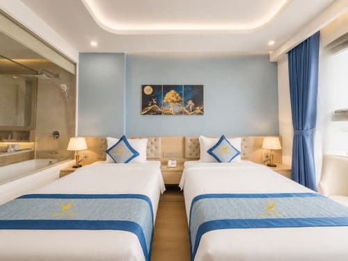 Canary Gold Hotel Quy Nhơn, Beachfront