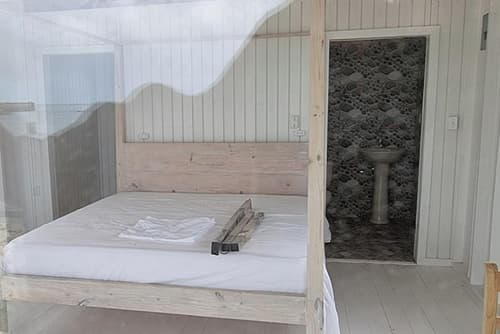 Comfortable 1-bed Cottage in Codrington Barbuda, Room