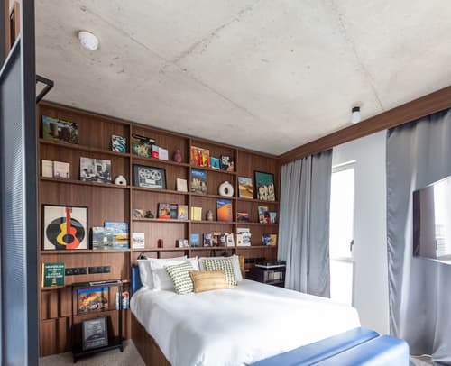 JOST Hôtel Bordeaux Centre Gare Saint Jean, Room