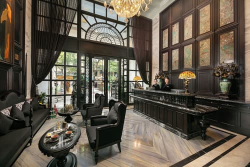 GM Premium Hotel, Interior entrance