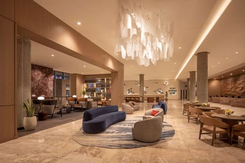 Hyatt Regency Salt Lake City, Lobby