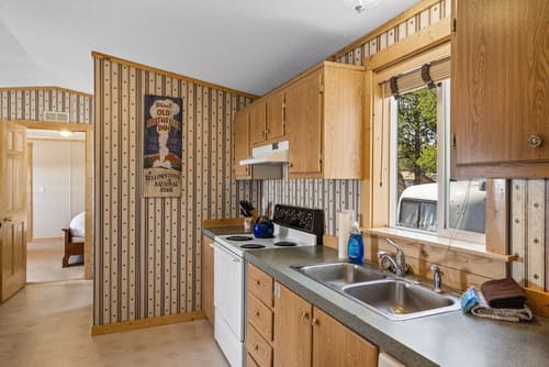 Alpine 3, Private kitchen