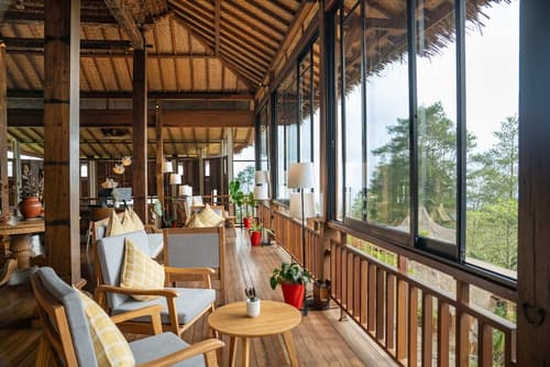 Tira Vilagna Suites & Spa, Reception