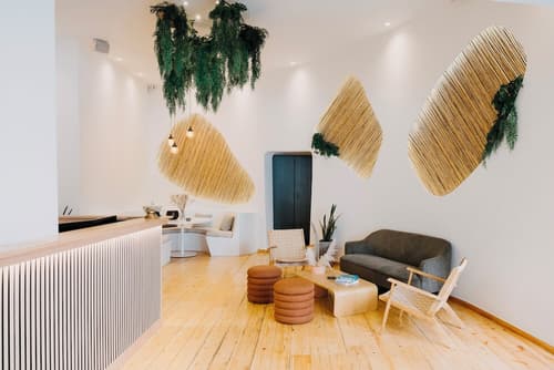 Arcade Hotel, Reception