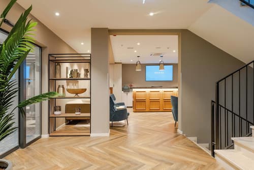 Hotel A'mare, Reception