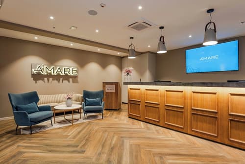 Hotel A'mare, Reception