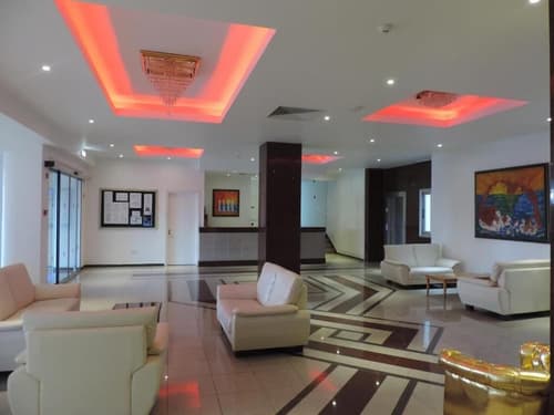 Corfu Hotel, Reception