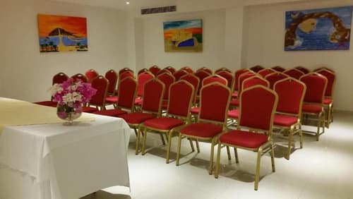 Corfu Hotel, Meeting facility