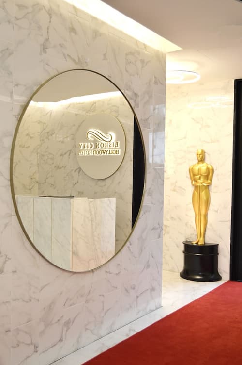 Lisbon City Hollywood Hotel, Reception