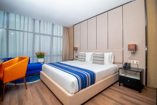 CIKA Golden Hotel and Suites, Room