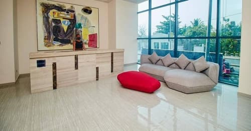 CIKA Golden Hotel and Suites, Reception