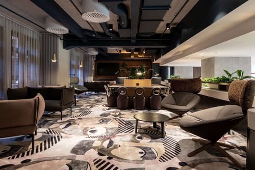 Scandic Helsinki Hub, Lobby