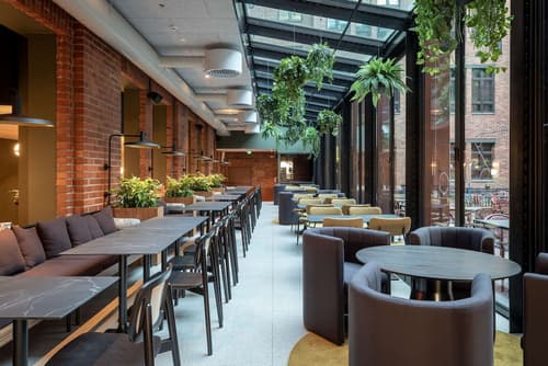 Scandic Helsinki Hub, Restaurant
