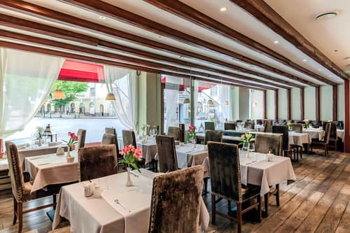 Rixwell Collection Savoy Boutique Hotel