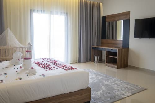 The Plaza Hotel and Resort, Room