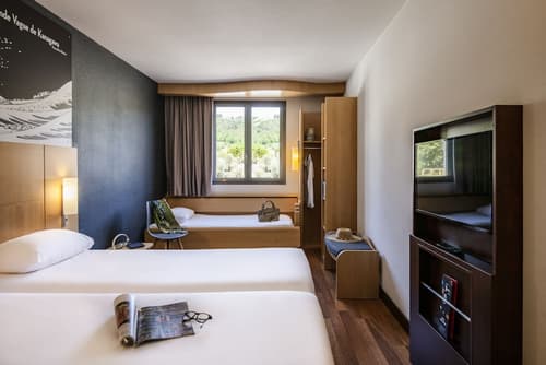 Hôtel Ibis Cannes Mouans Sartoux, Room
