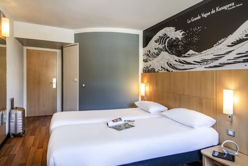 Hôtel Ibis Cannes Mouans Sartoux, Room