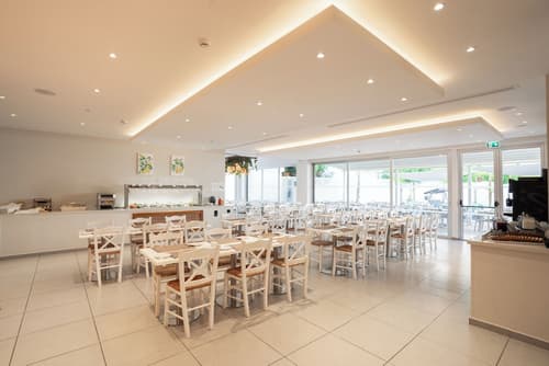 Gaia Sun N Blue Hotel