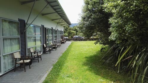 The Westhaven Motel, Porch