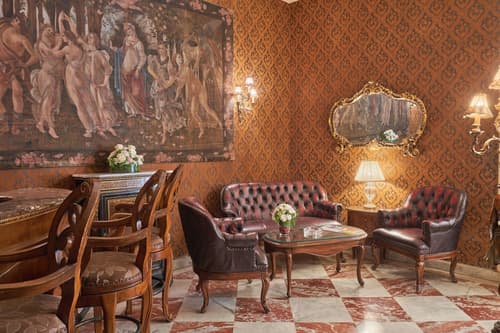 Le Metropole Luxury Heritage Hotel Since 1902 by Paradise Inn Group