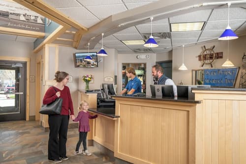 Park Point Marina Inn, Reception