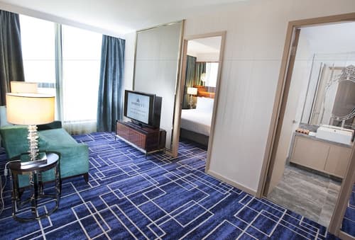 Dorsett Tsuen Wan, Hong Kong