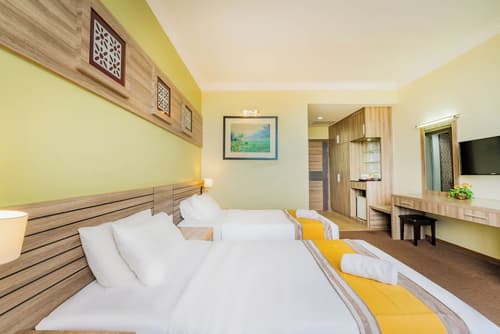 HIG Hotel & Convention