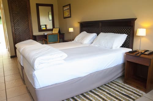 Emafini Country Lodge, Room