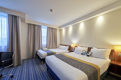 Holiday Inn Express Strasbourg - Centre by IHG, Room