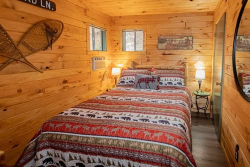 Nicky's Resort, Room