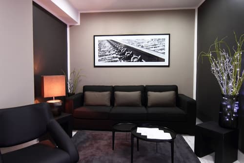 Stelle Hotel The Businest, Interior entrance