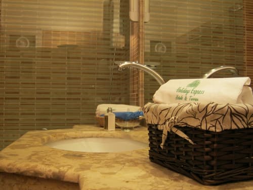 Holidays Express Hotel