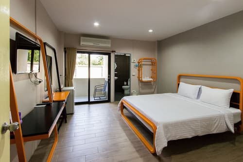 Sunshine Paradise Resort