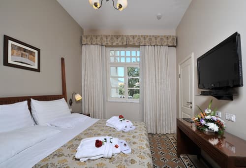 Colony Hotel Haifa, Room