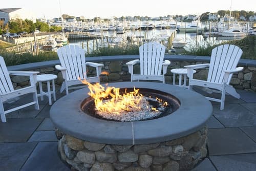 Anchor In Distinctive Waterfront Lodging, Terrace/patio