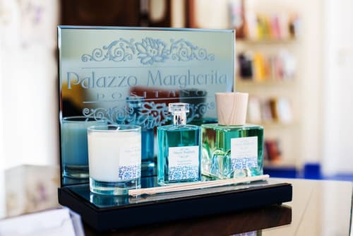 Palazzo Margherita Positano, Concierge desk