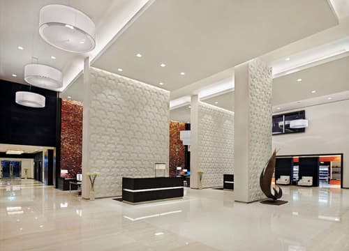 Hyatt Place Dubai Al Rigga, Lobby