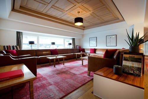 Hotel Schwärzler, Lobby sitting area