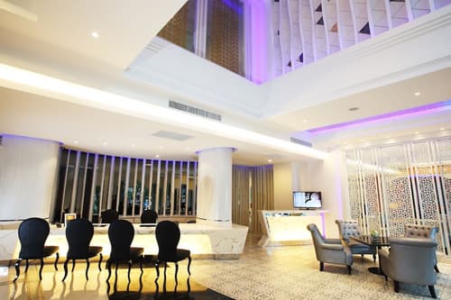 Chillax Resort, Lobby sitting area