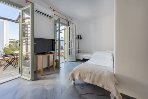 Parosland Hotel, Room