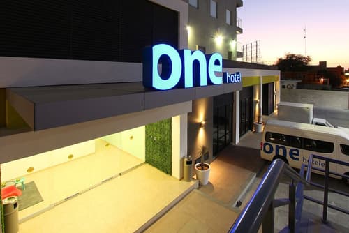 One La Paz Hotel, Primary image