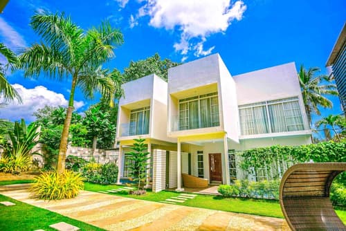 Aziza Paradise Hotel