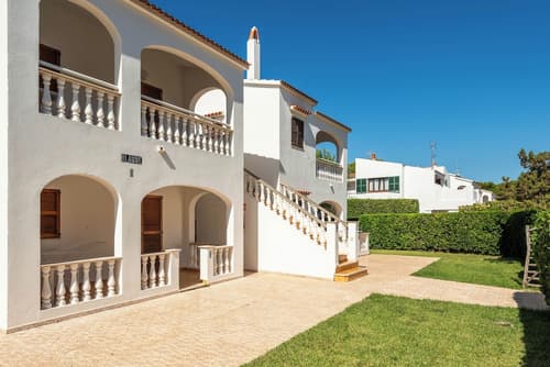 Apartamentos Mar Blanca, Front of property