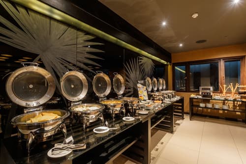 Renuka City Hotel, Breakfast buffet