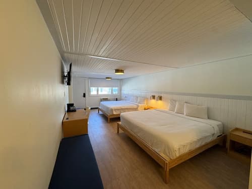 Maple Leaf Inn - Lake Placid, Room