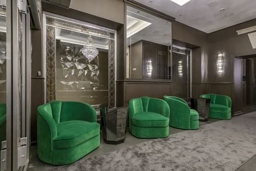 St.Palace hotel, Reception