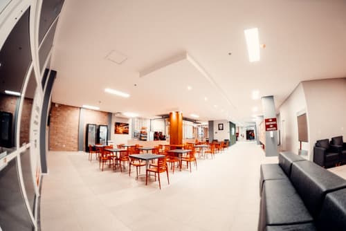 P1 Hotel, Restaurant