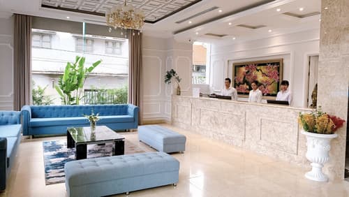 Acnos Grand Hotel, Reception