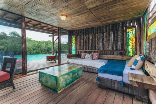 La Embajada Universal - The Eighth Color of Bacalar, Living area