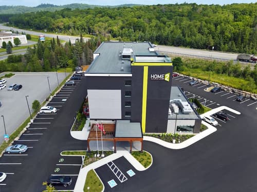 Home2 Suites by Hilton Huntsville, Exterior